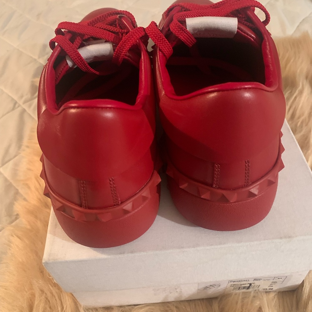 VALENTINO RED ROCK STUDDED SNEAKERS. - Picture 3 of 6